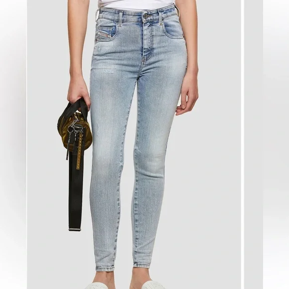 DIESEL®
D-Slandy High Rise
Skinny Jeans.    New with tags - Picture 3 of 6